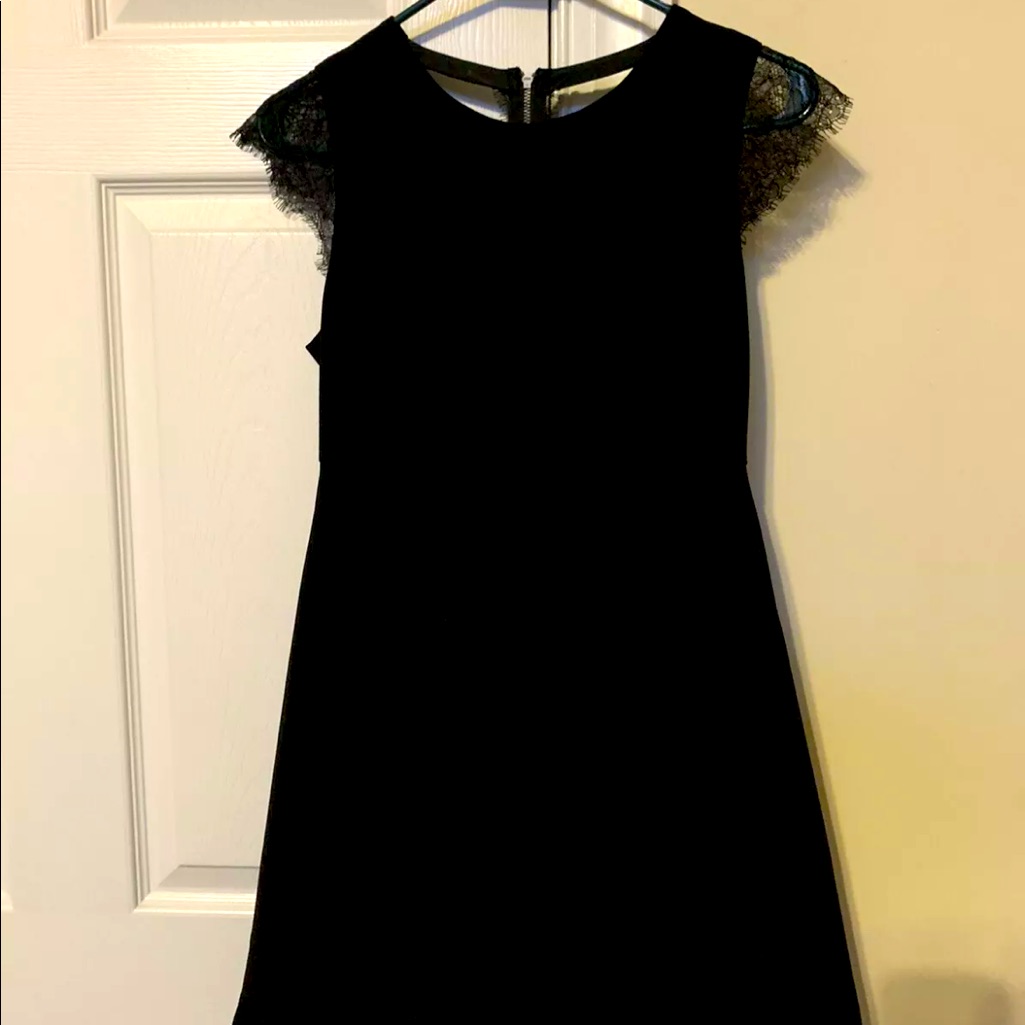 Bcbg Generation Black Lace Inset Cocktail Dress 4